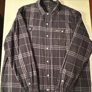 LRG Men’s long sleeve button up plaid / flannel shirt